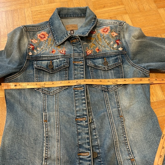 Driftwood NWOT - Picture 2 of 12